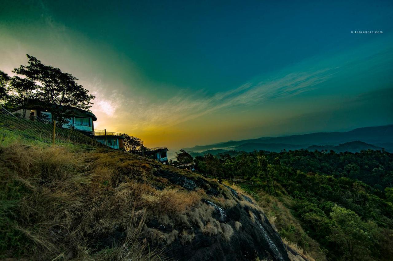 Haze And Kites Resort ムンナル エクステリア 写真